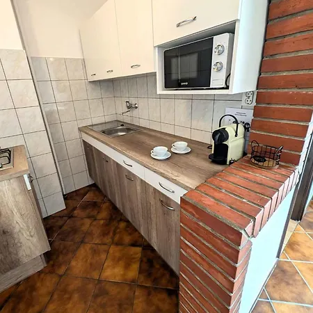 In - Balaton 52987 شقة *